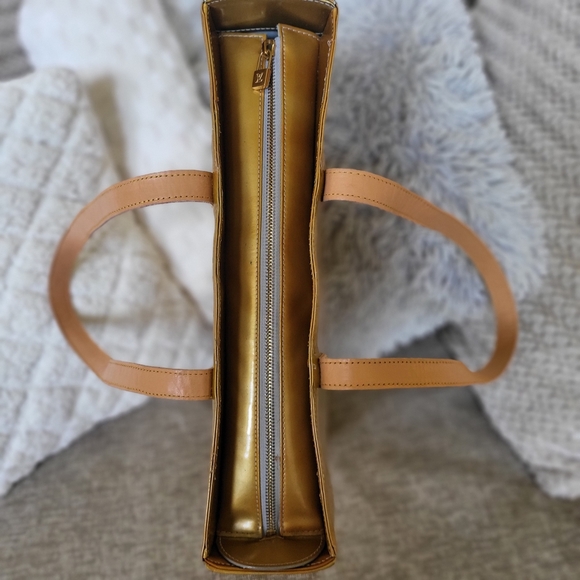 Louis Vuitton Vernis Large Luco Tote.. Authentic Made in Spain 1999.. - Picture 3 of 14